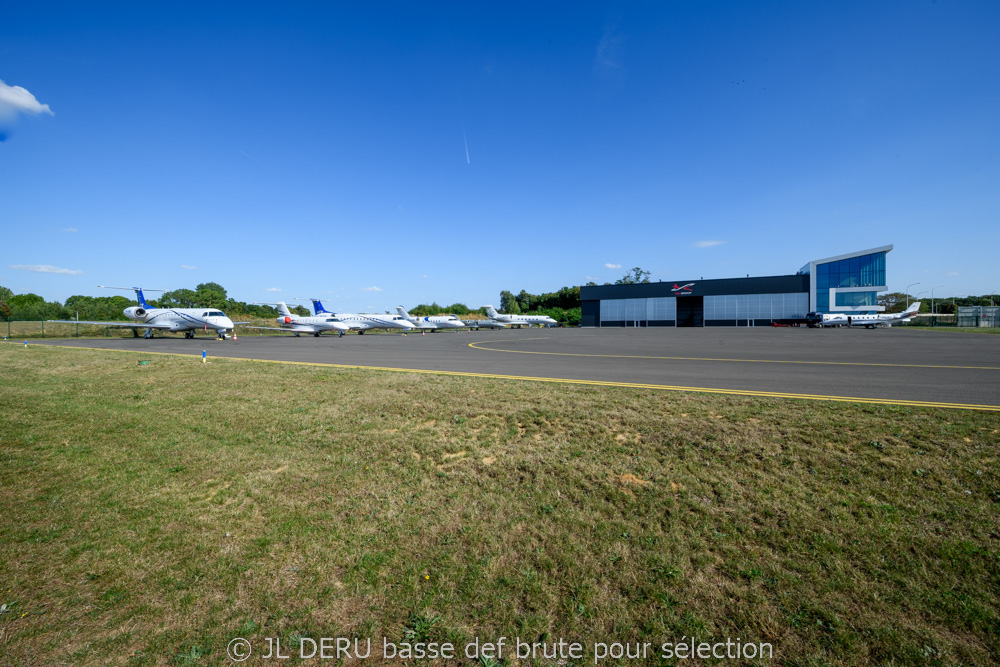 Liege airport
 General Aviation Terminal - ASL Group